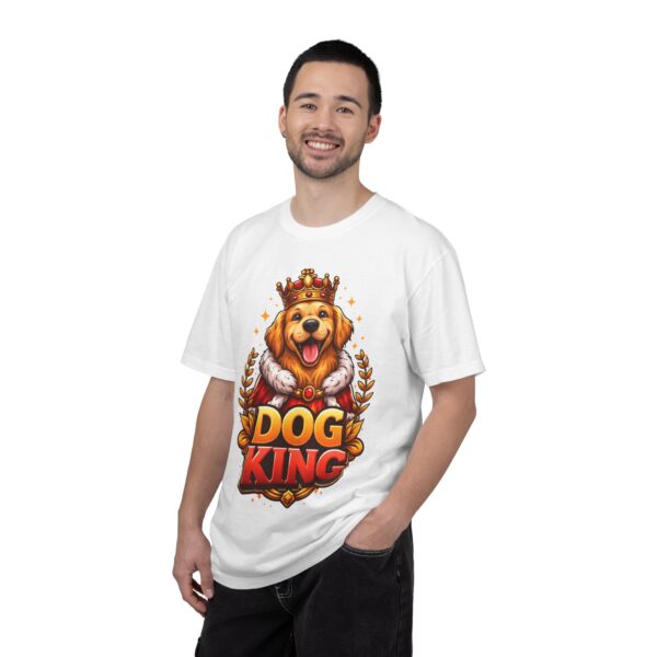 14001498330225143768_2048.jpeg Dog King T‑Shirt — Golden Retriever Crowned Graphic Tee