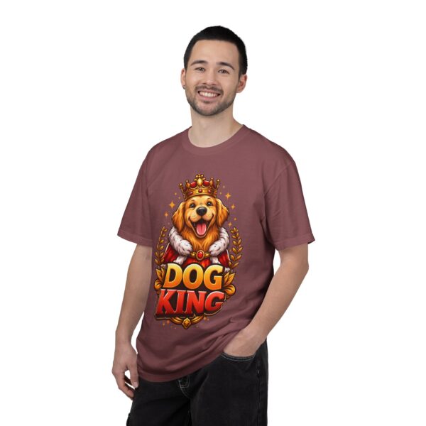 14880614145908690013_2048.jpeg Dog King T‑Shirt — Golden Retriever Crowned Graphic Tee
